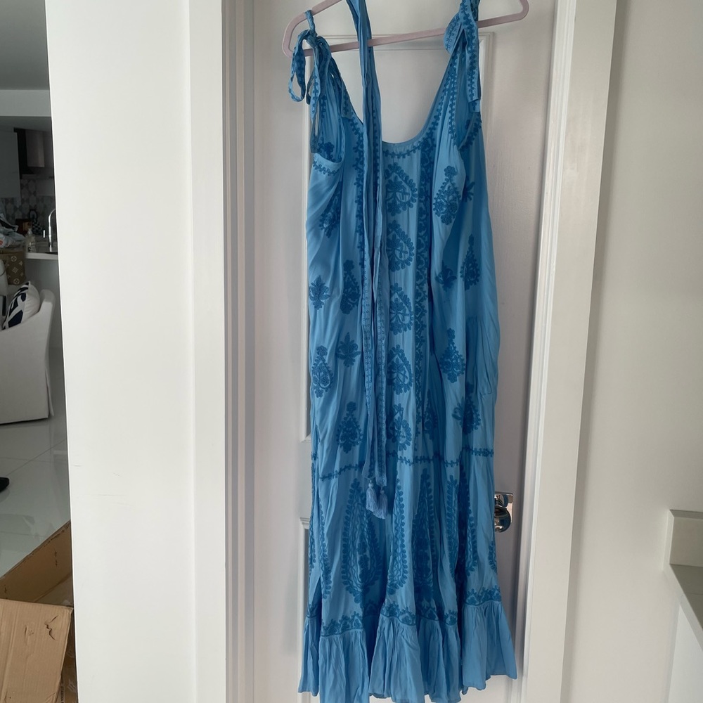 Pranella size 3 midi dress